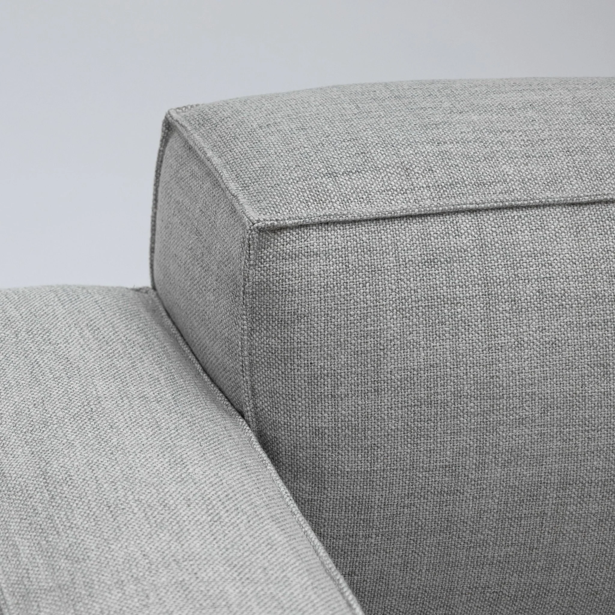 Baker Sectional - Diamond - Image 5