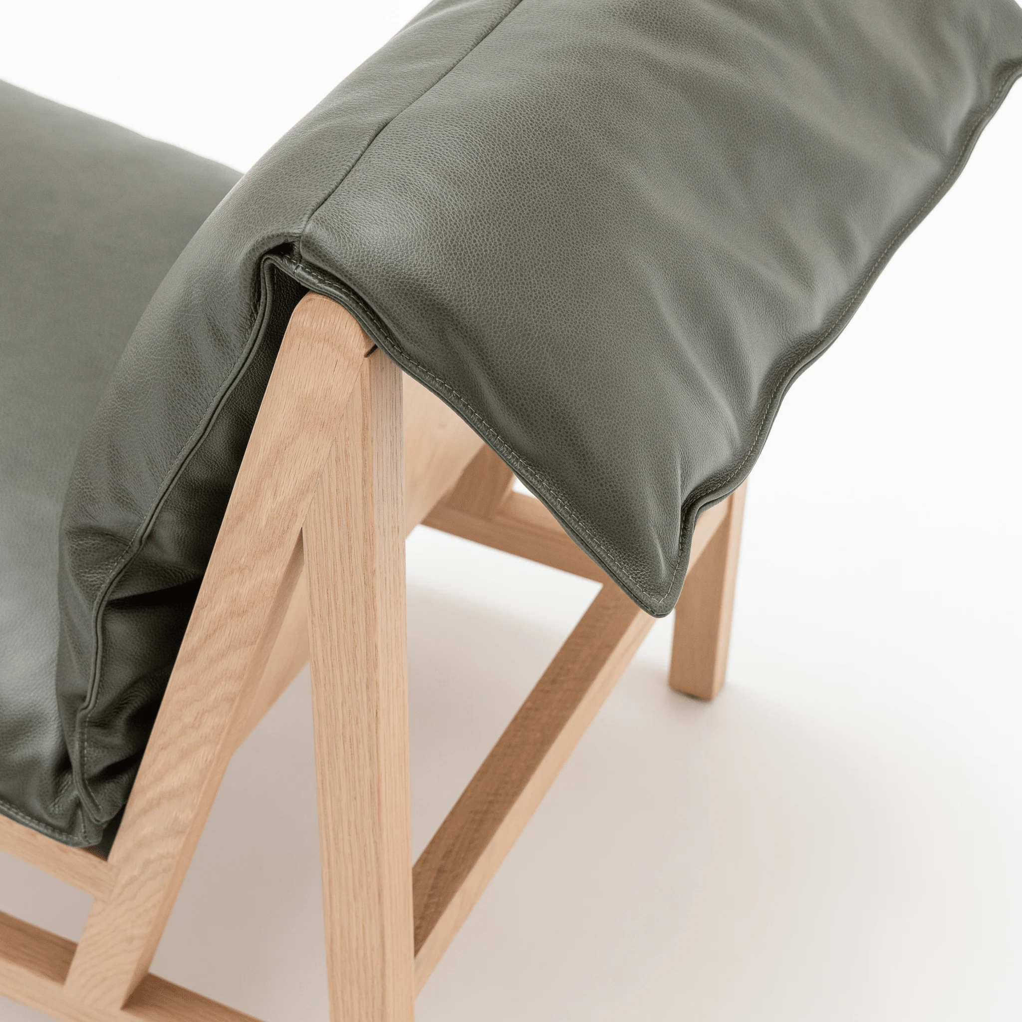 Cantaloupe Chair - Blonde Oak & Alabama Kale - Image 10