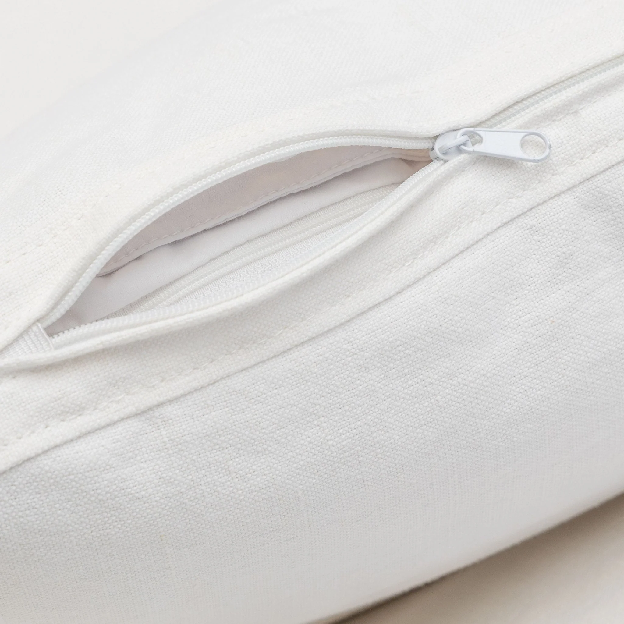 Feather Cloud Corner - Off White - Image 8