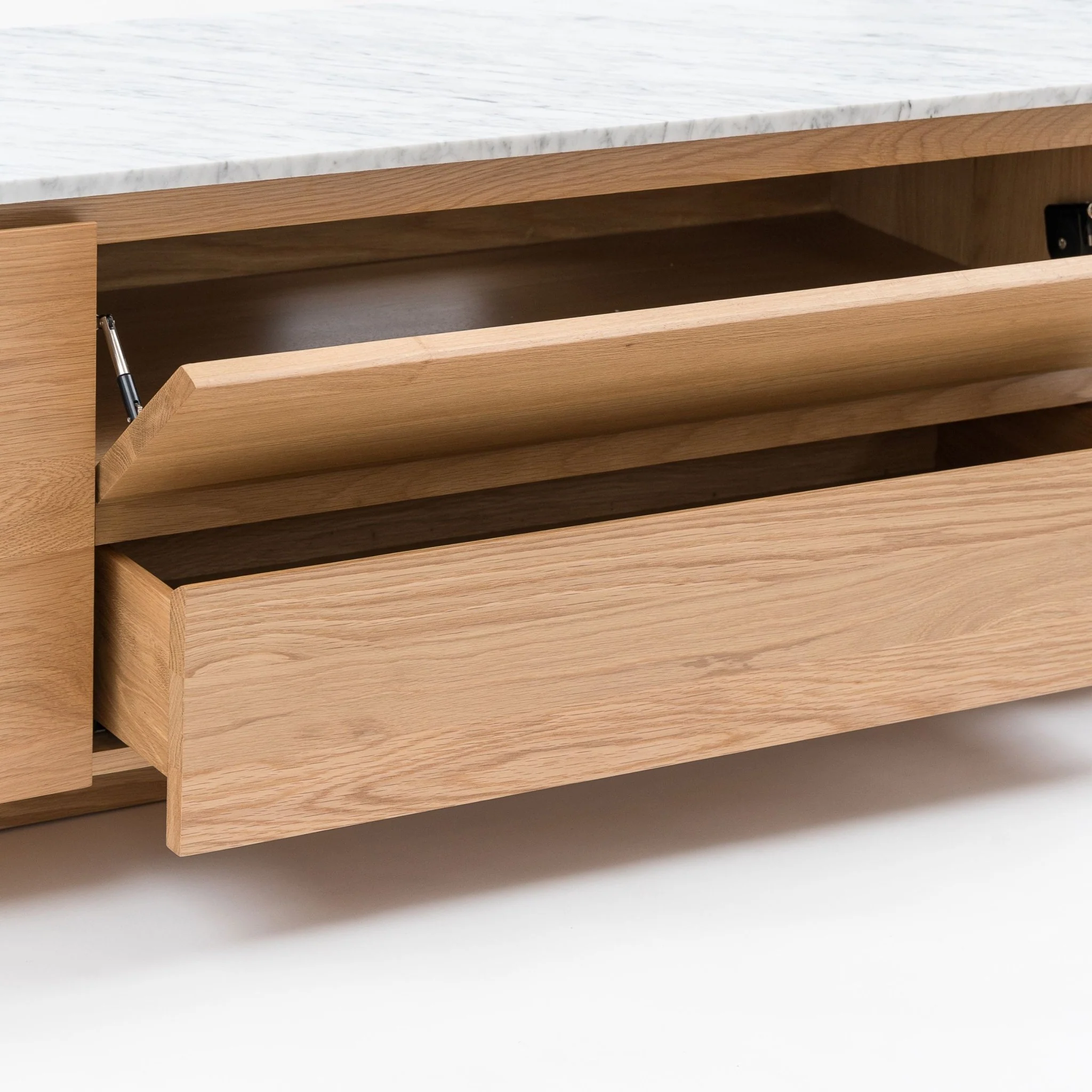 Kami 220 Entertainment Unit - Light Oak & Bianca Carrara - Image 10