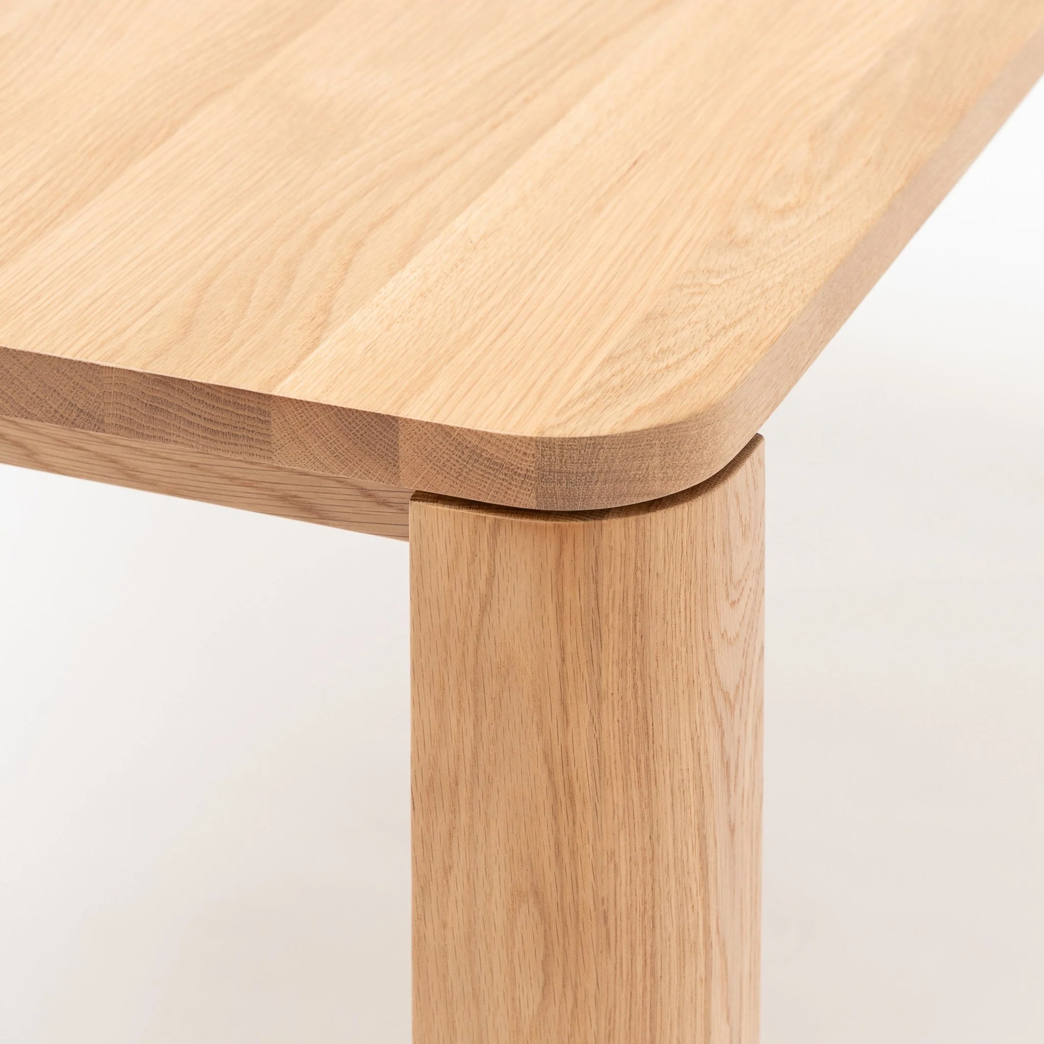 Oli Dining Table - Light Oak - Image 4