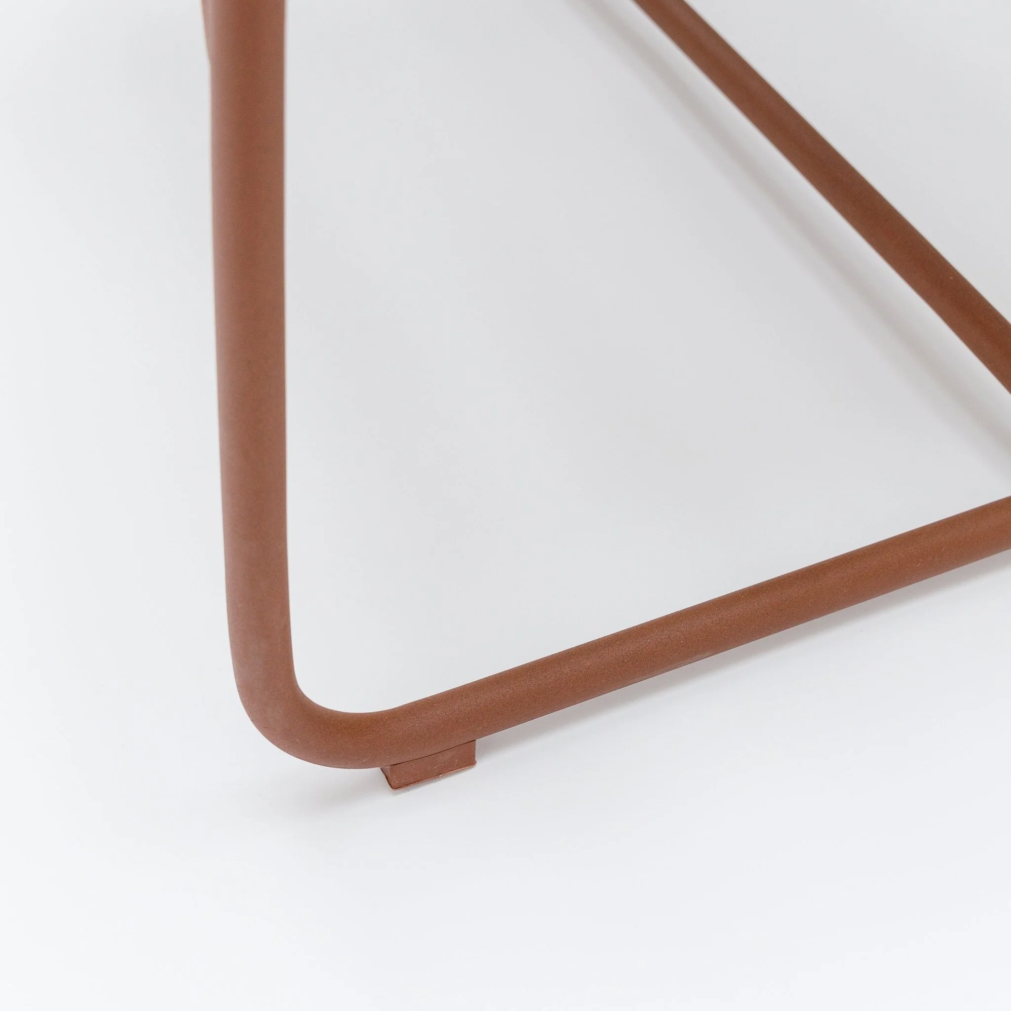 Play Lounge Chair - Brique - Image 9