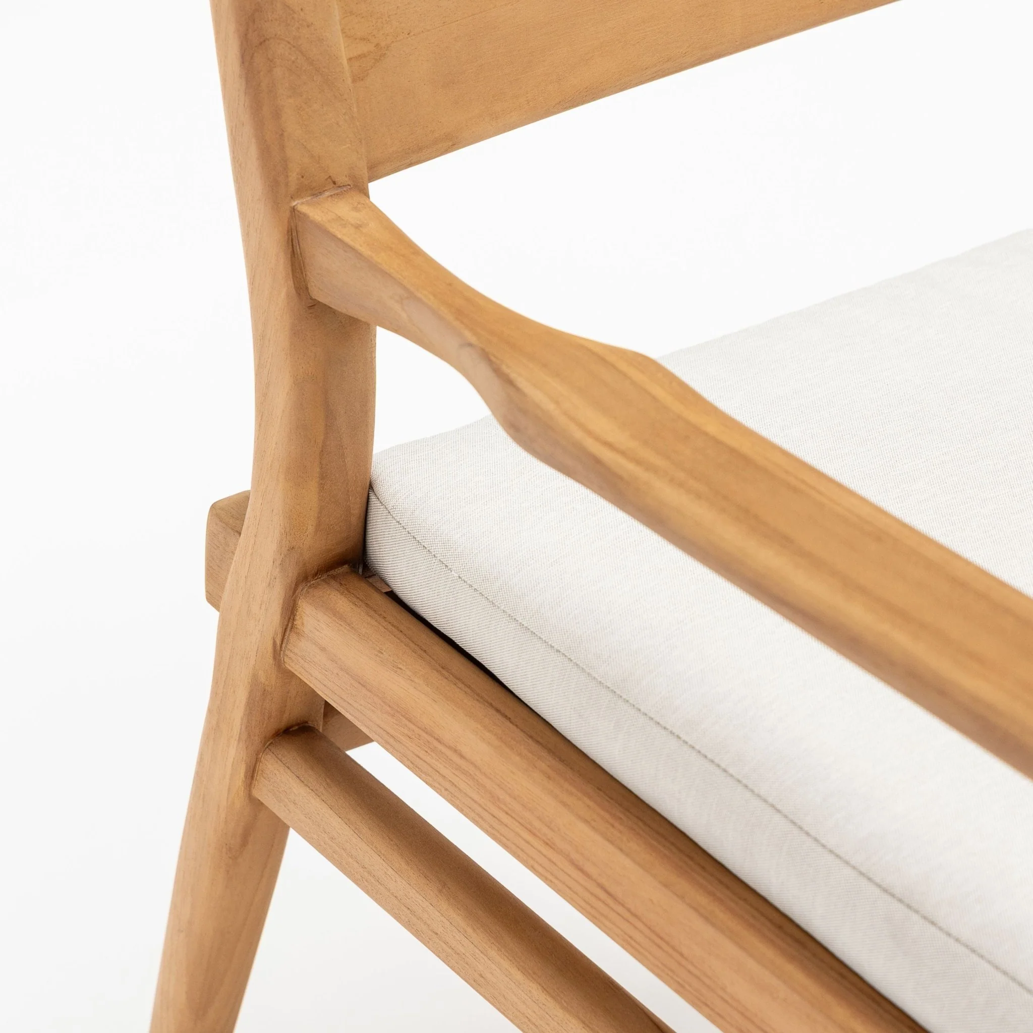 Tide Lounge Chair - Image 21