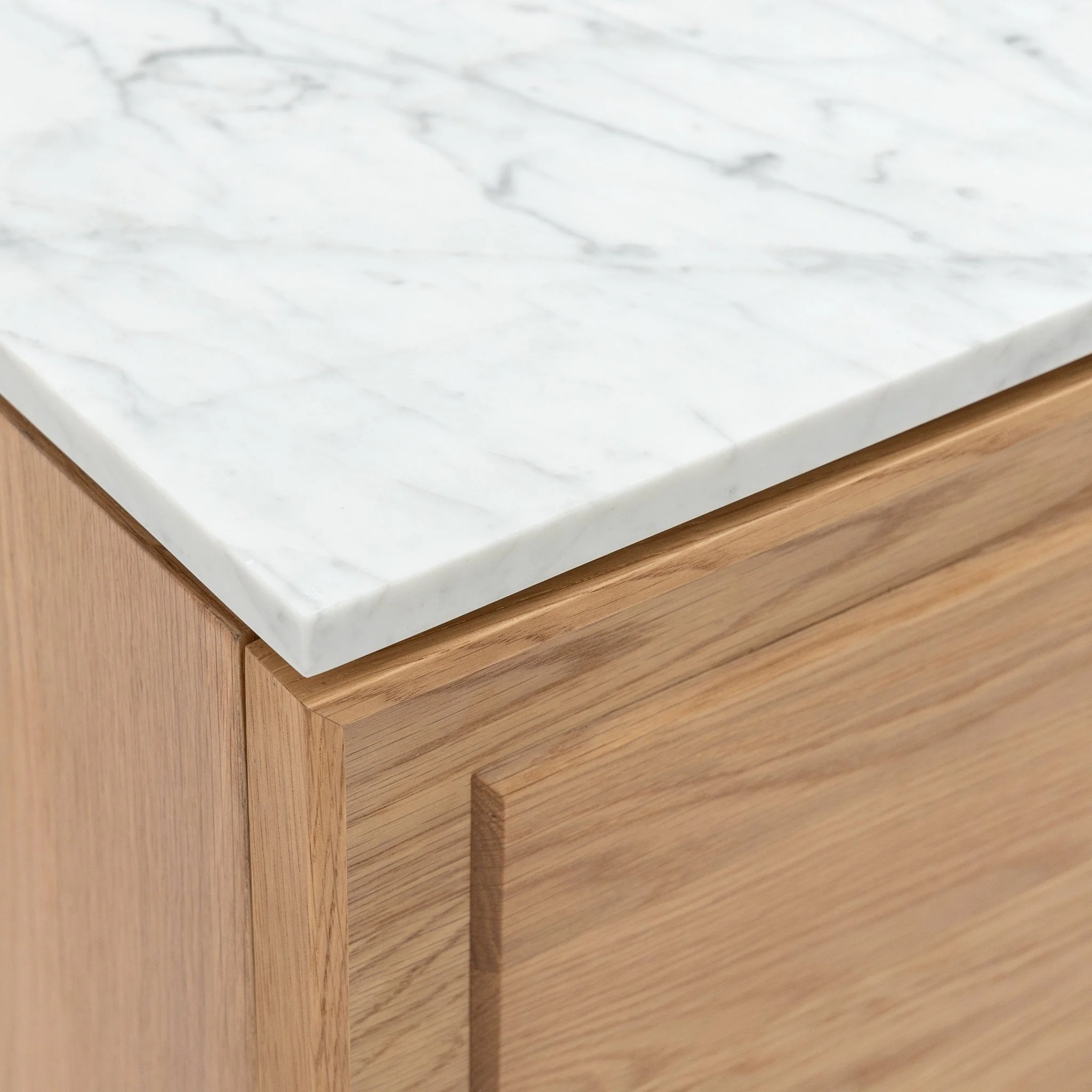 Yorke Highboard - Light Oak & Bianca Carrara - Image 45