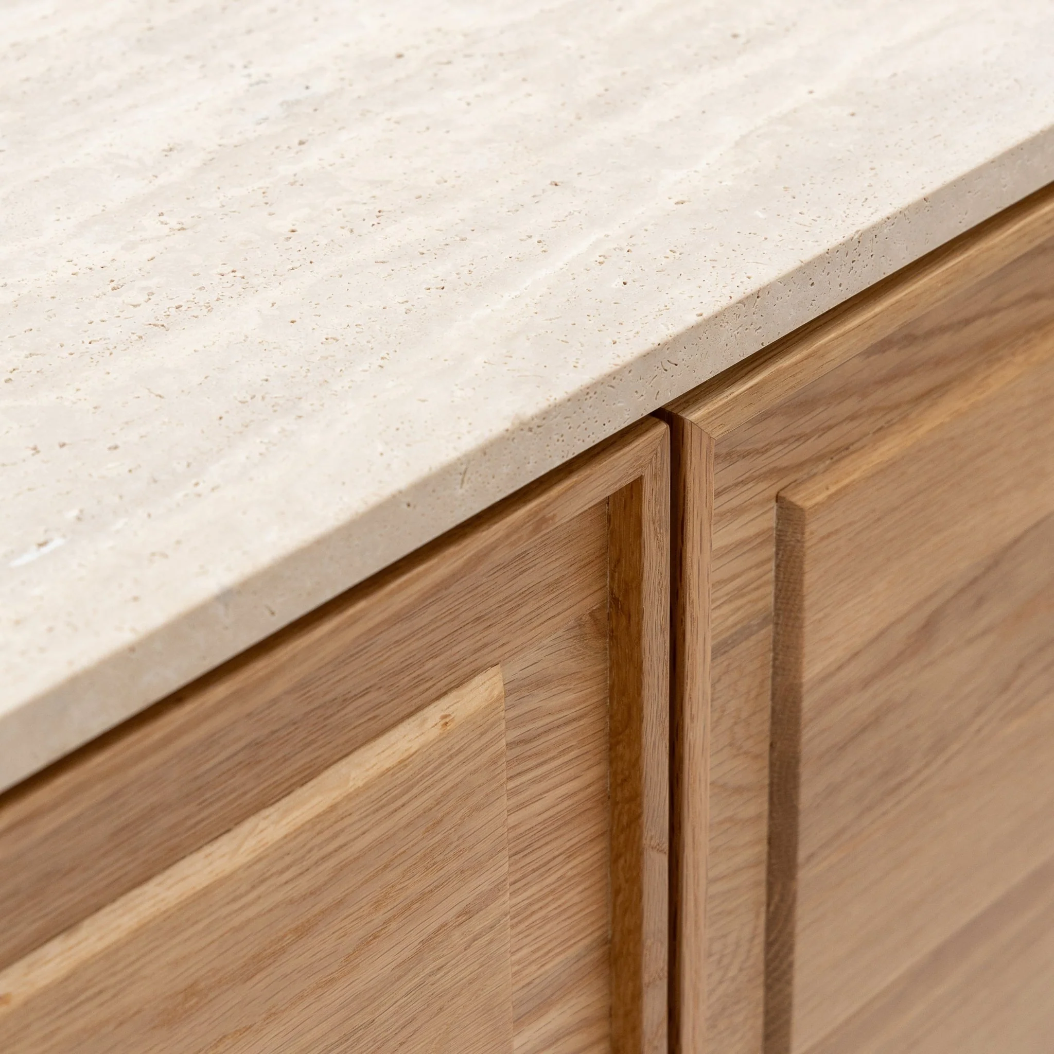 Yorke Highboard - Light Oak & Travertine - Image 56